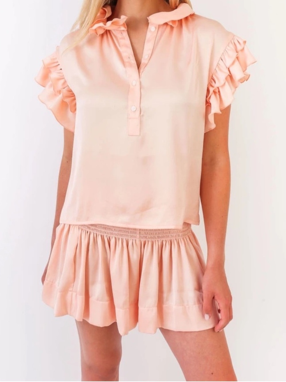 Koch Erica Satin Shorts Peach XS Flowy Skort Shorts Mini Smocked